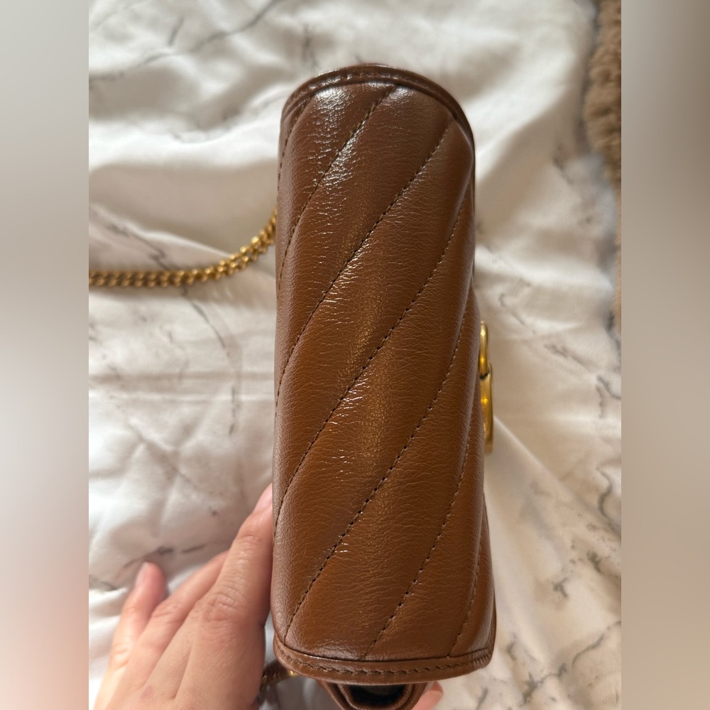 ❌❌SOLD ON FB❌❌🎀New Gucci Brown Super Mini Marmont 🎀 - Picture 7 of 12